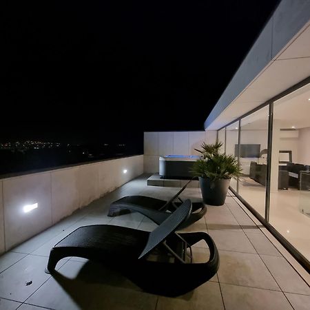 River Town View - Luxury Apartment With Jacuzzi On Terrace Viana do Castelo Eksteriør billede