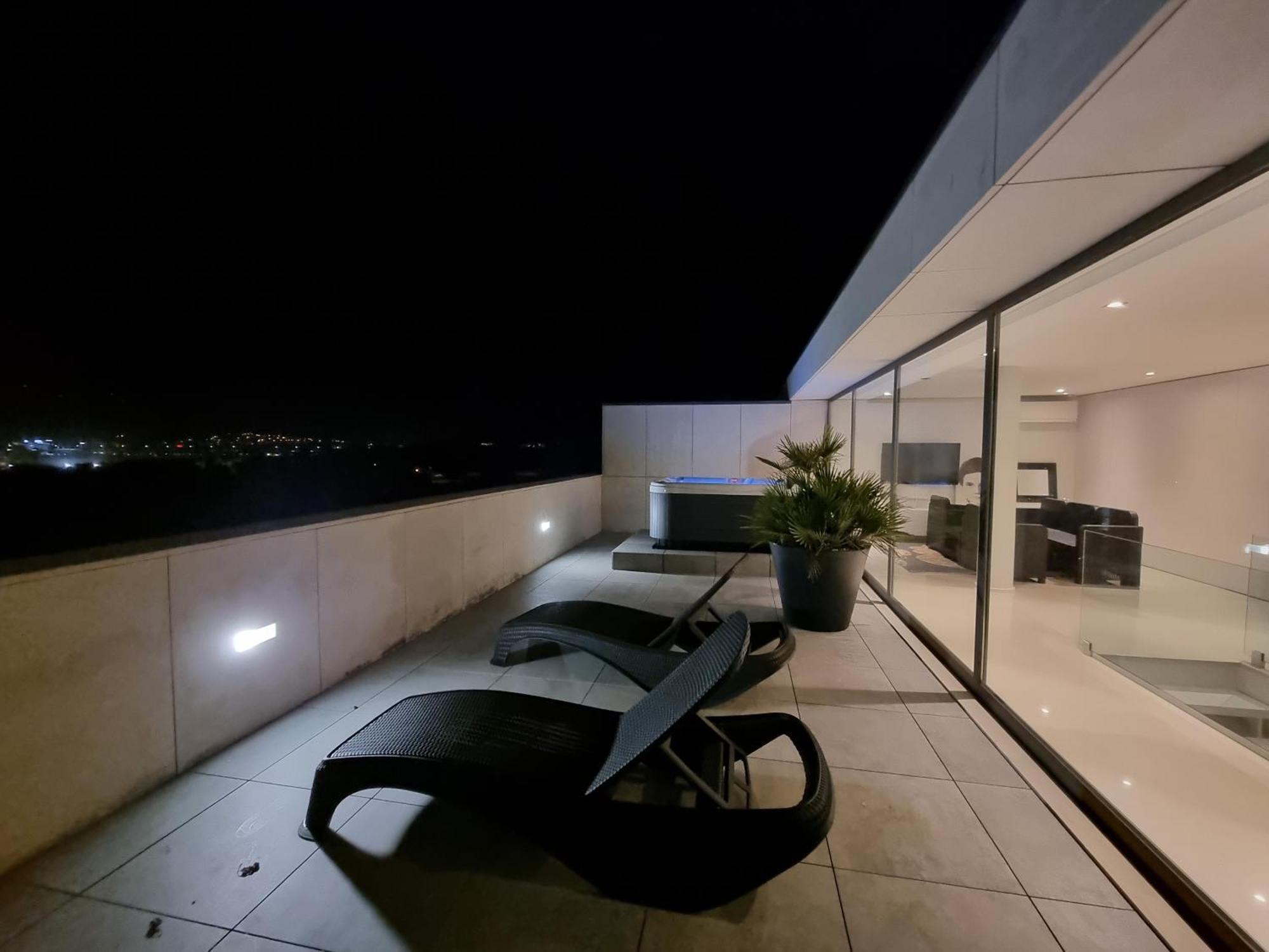 River Town View - Luxury Apartment With Jacuzzi On Terrace Viana do Castelo Eksteriør billede
