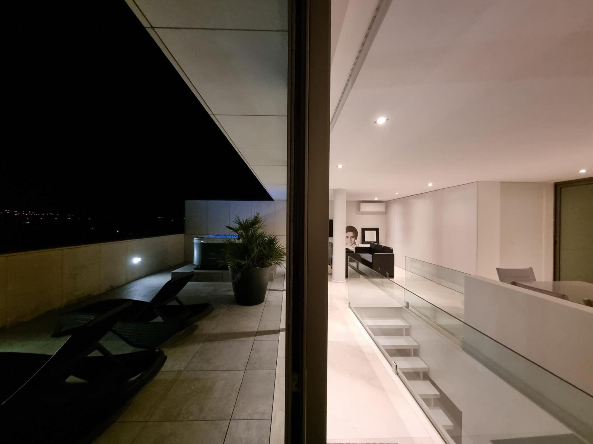 River Town View - Luxury Apartment With Jacuzzi On Terrace Viana do Castelo Eksteriør billede